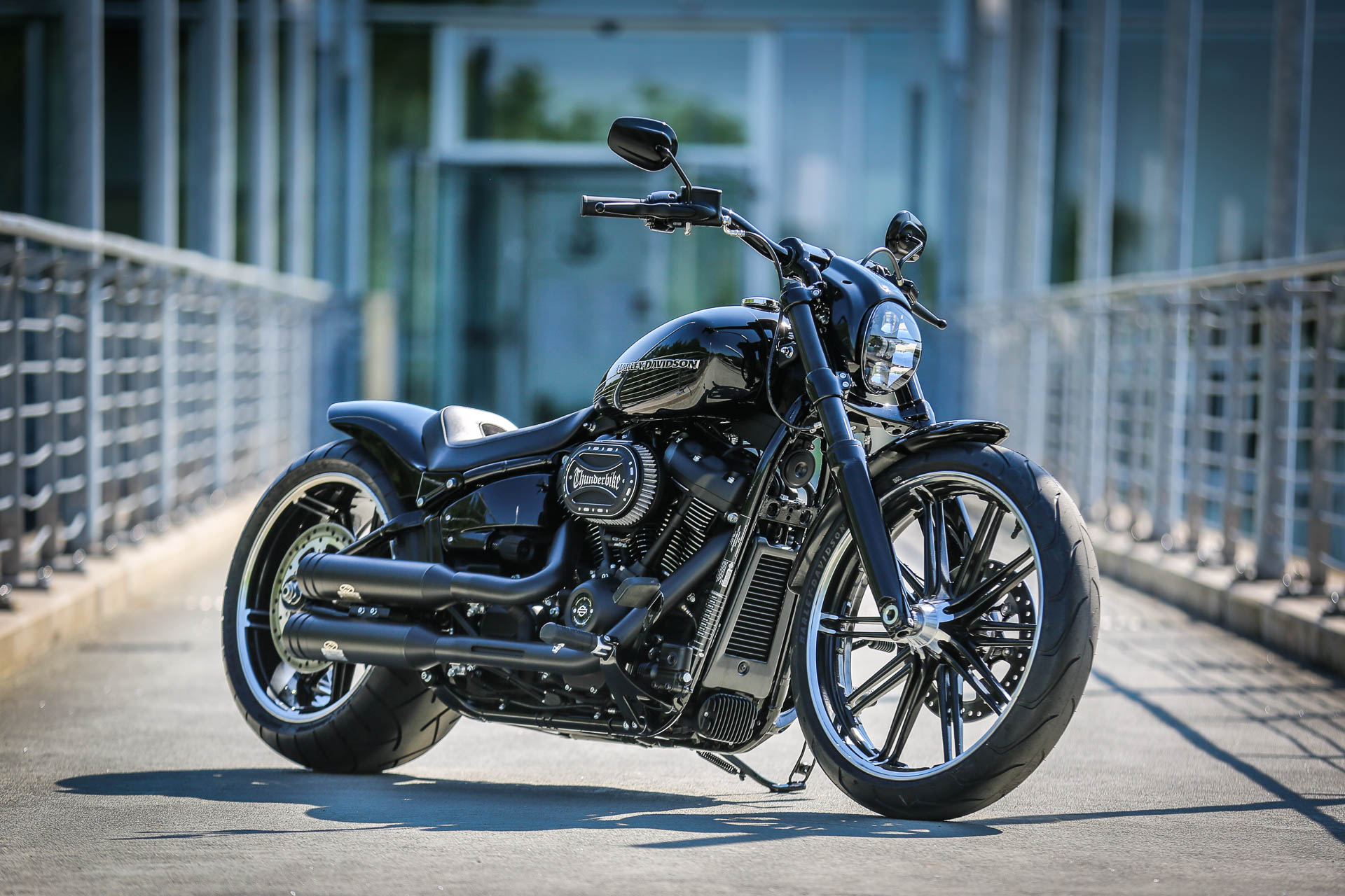 Harley Davidson Breakout Softail Custom