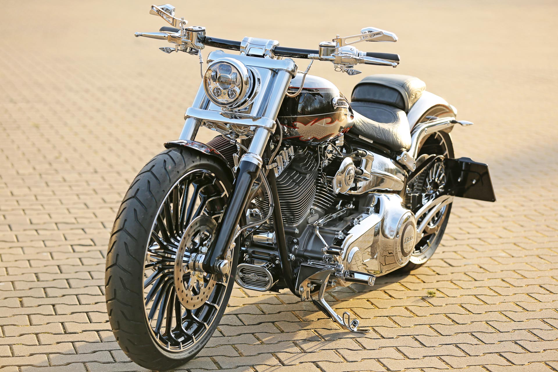 Thunderbike CVO • H-D FXSBSE Breakout Custom Motorcycle