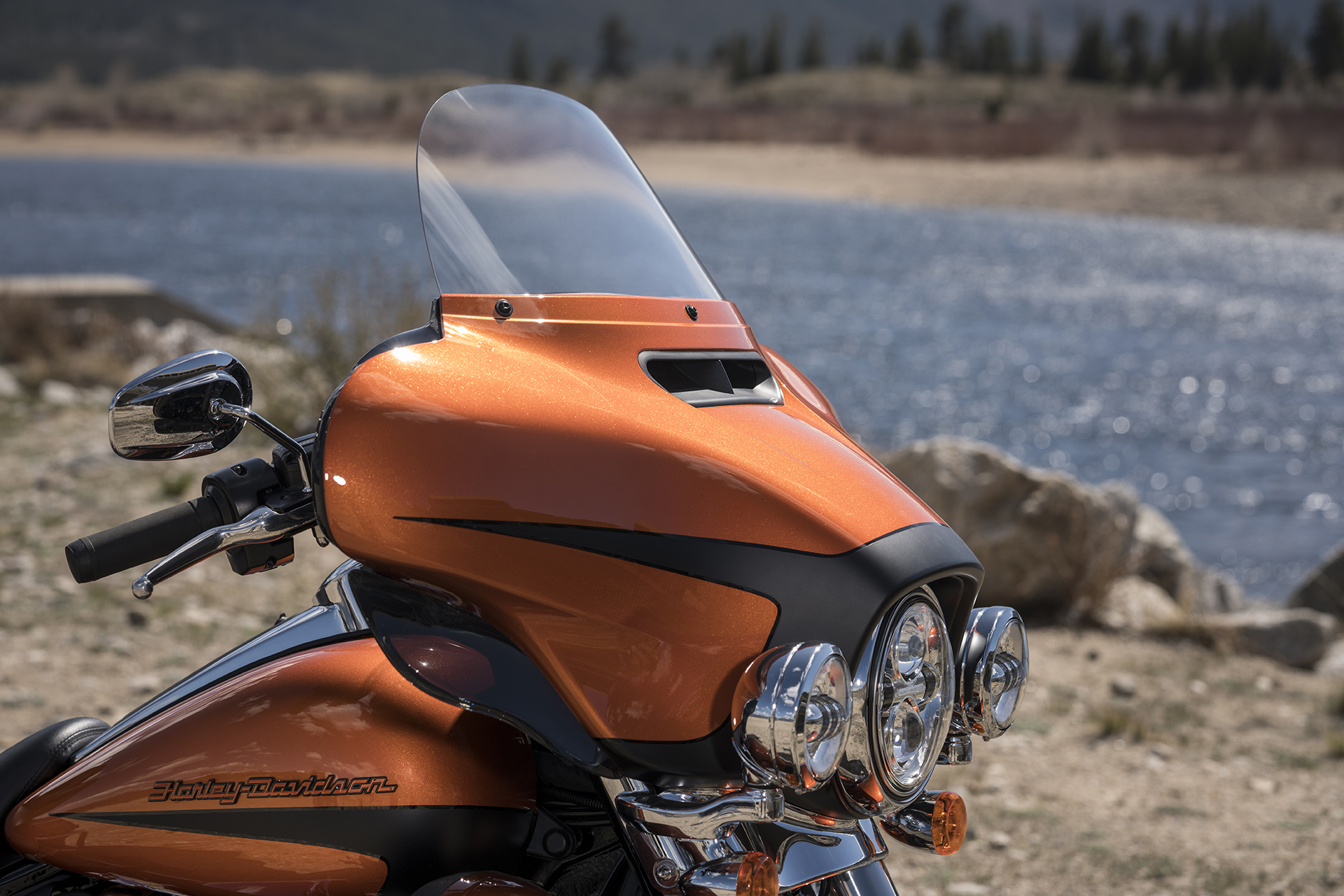 Harley Davidson Ultra Limited черный с оранж