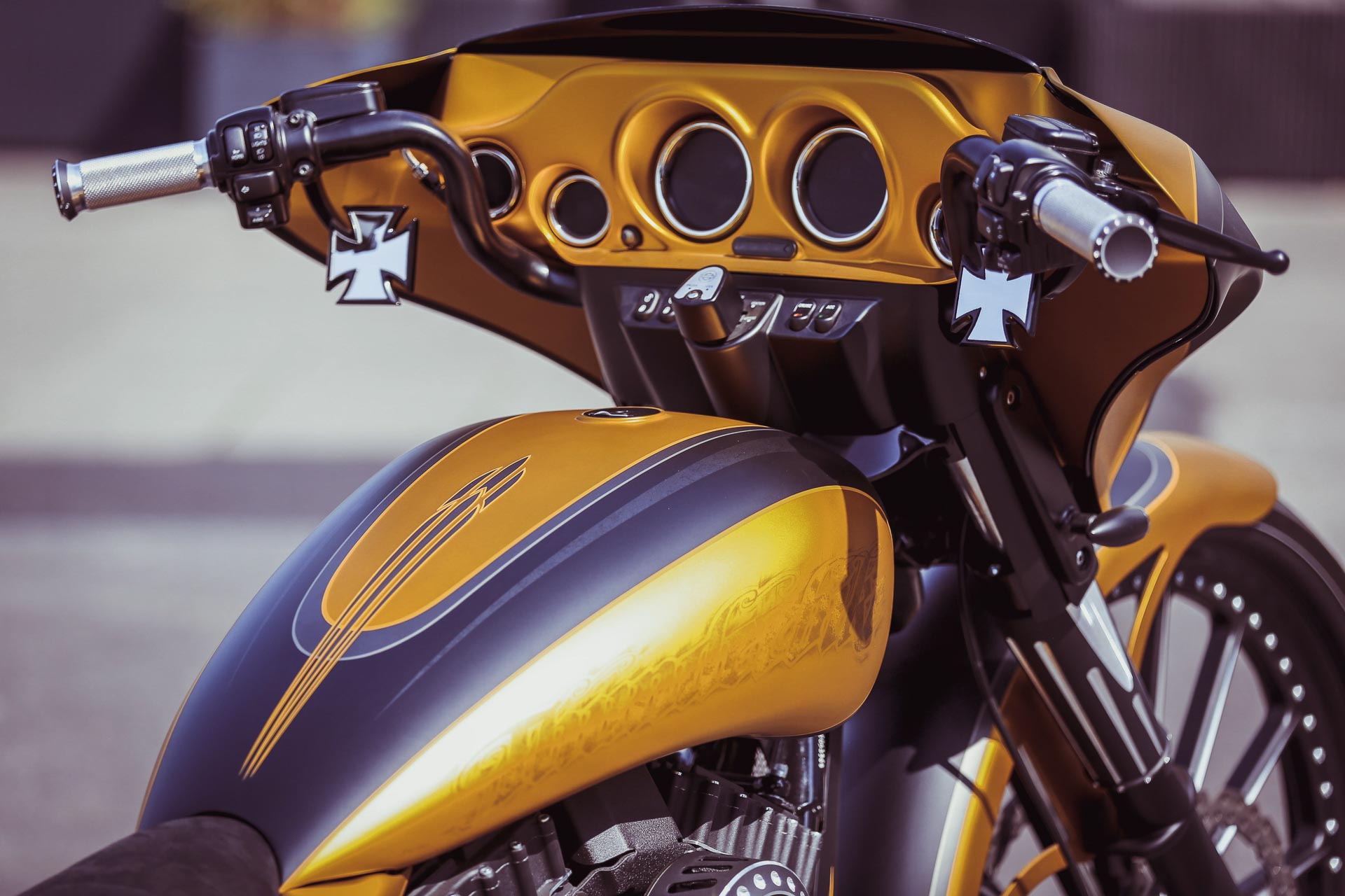 Thunderbike Daytona • H-D Street Glide FLHX Custom Motorcycle