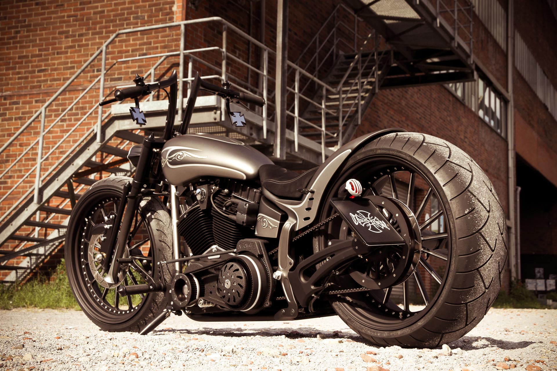 РњРѕС‚РѕС†РёРєР» Harley Davidson РѕР±РѕРё