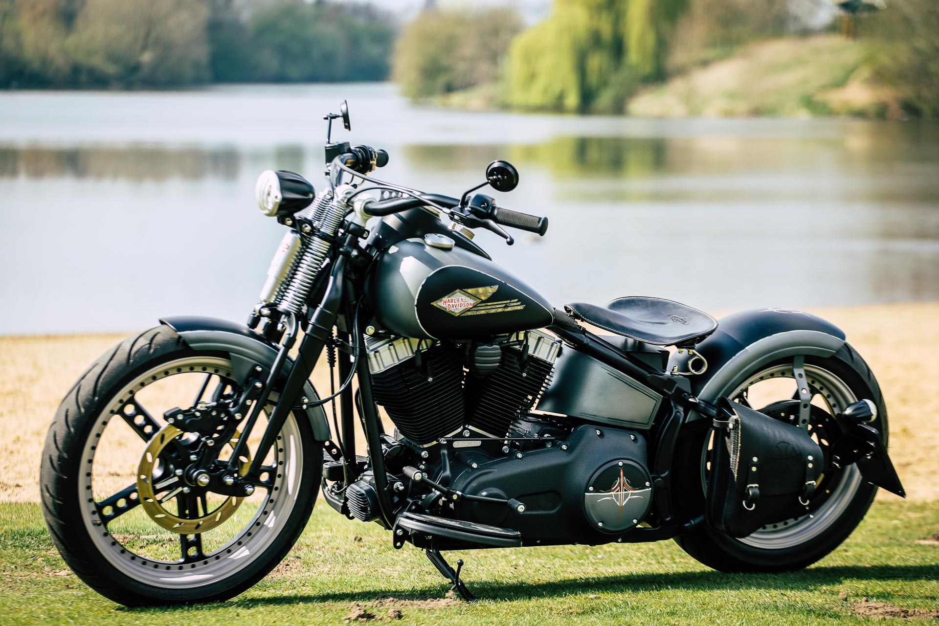 Harley Softail Bobber