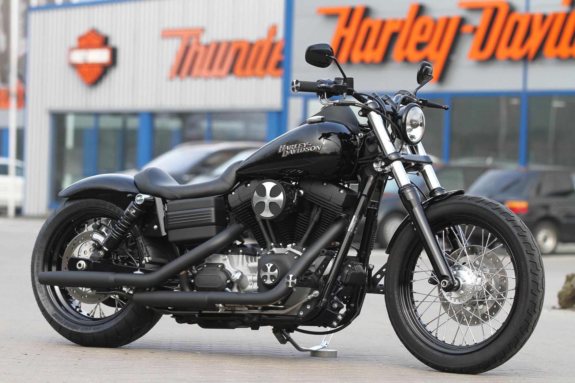 Harley Davidson FXDB Dyna Street Bob