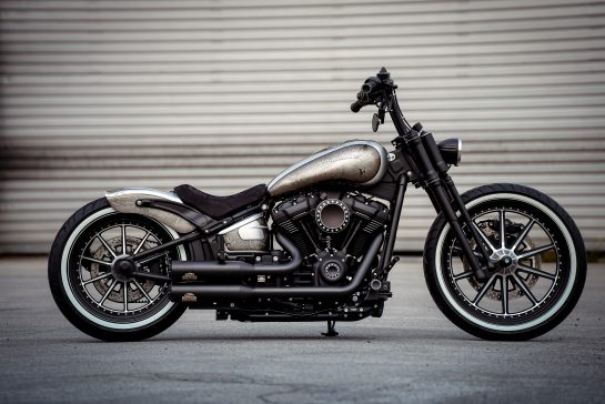 Customized Harley Davidson Motorcycles By Thunderbike