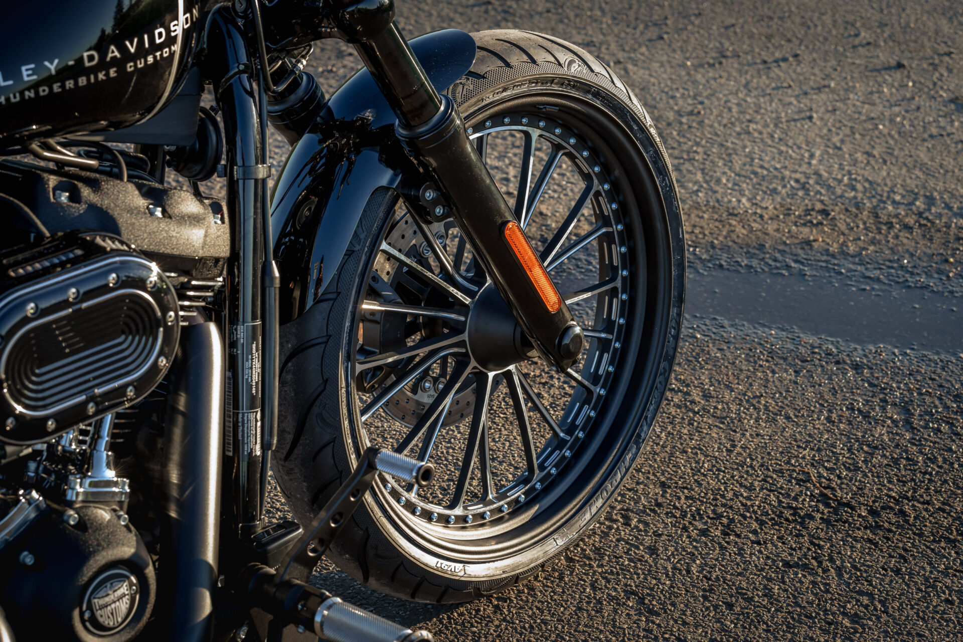 Thunderbike Street Digger 2.0 • Custombike & Harley-Davidson Gallery